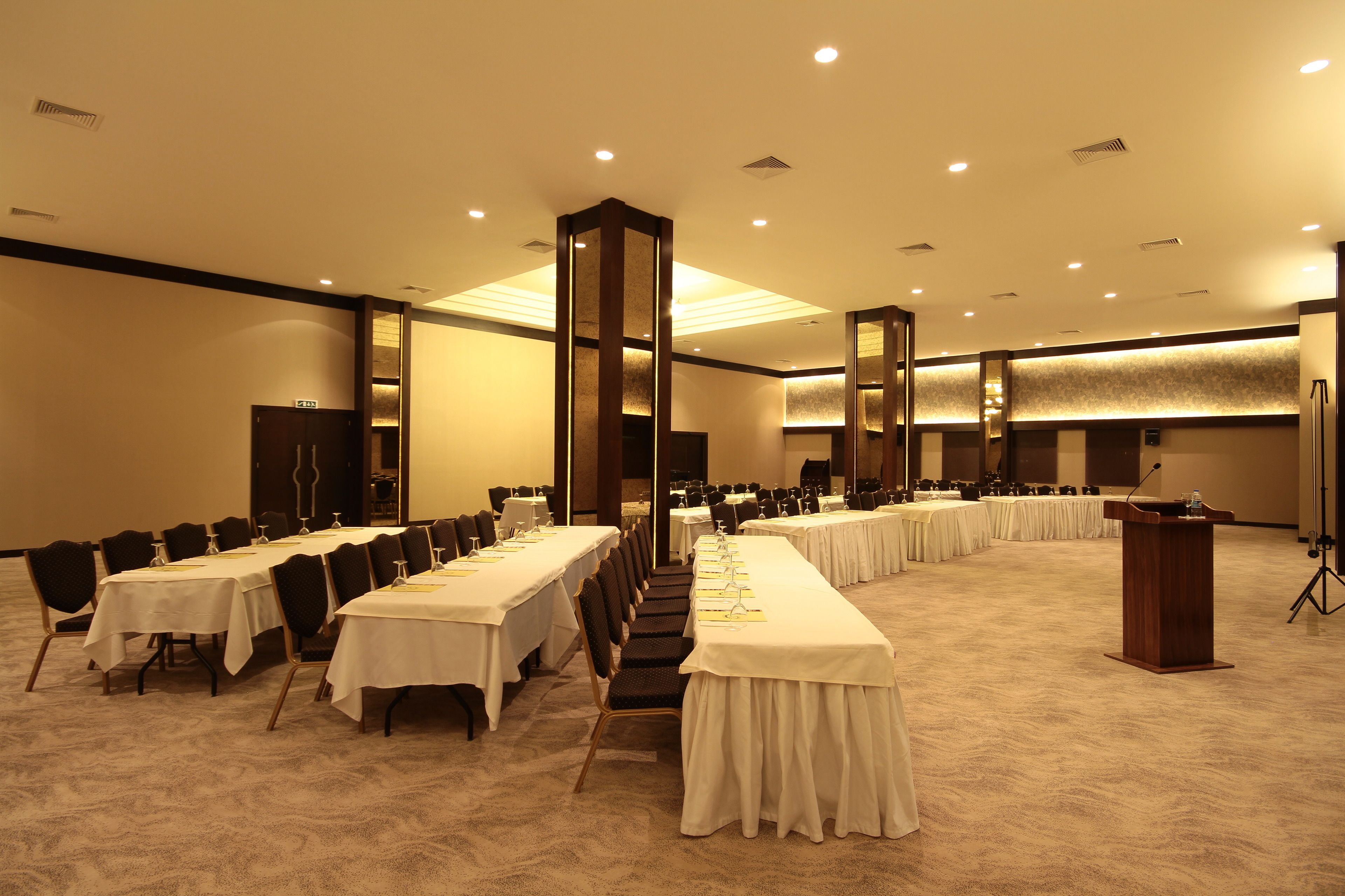 banquet hall