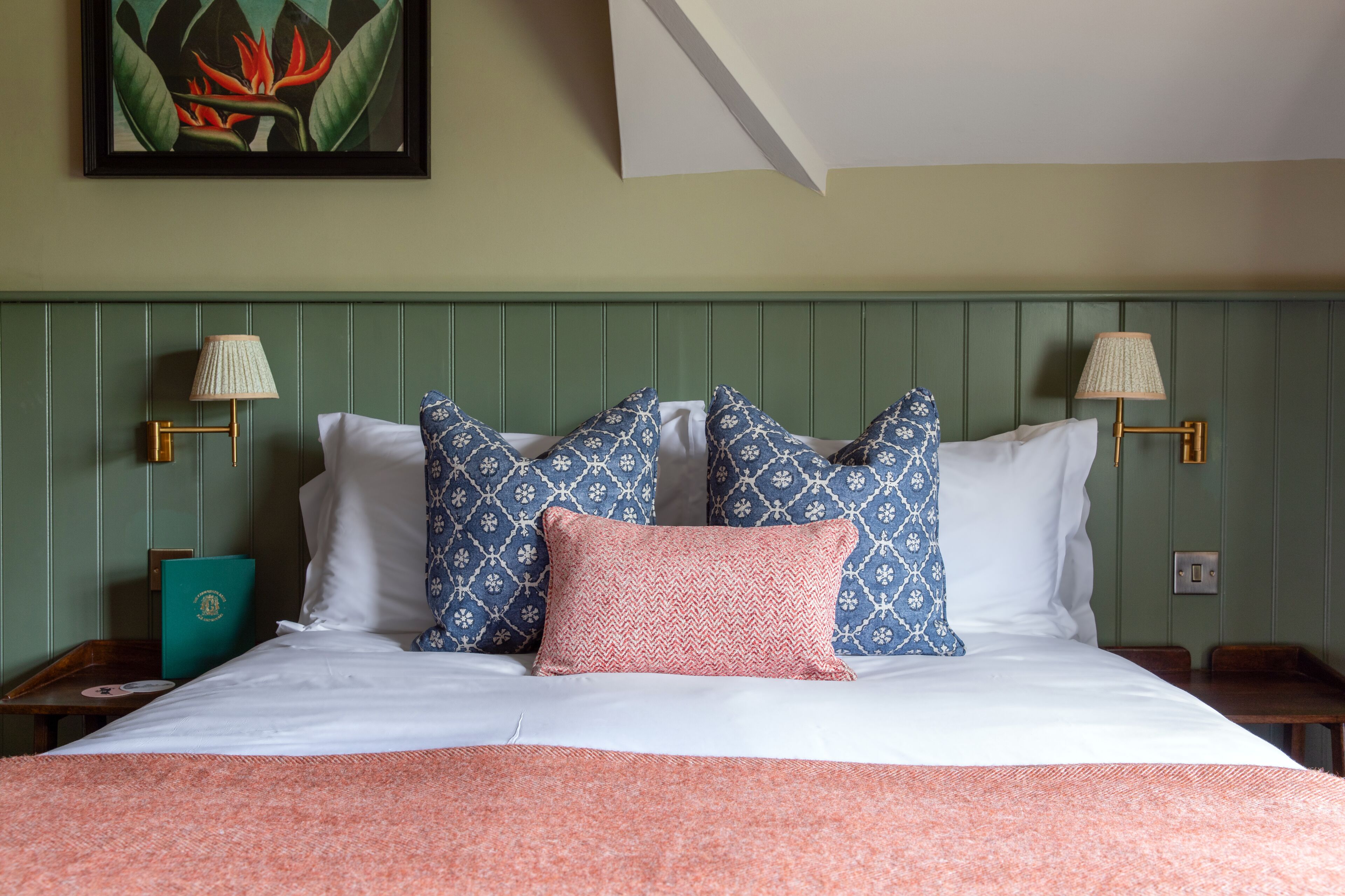 Classic Double Room | Desk, free WiFi, bed sheets