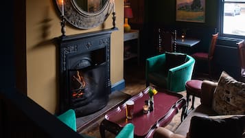 Bar (in der Unterkunft)