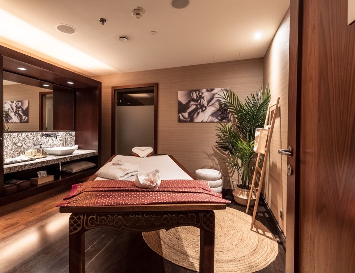 couples treatment room(s), hot stone massages, thai massages, massages