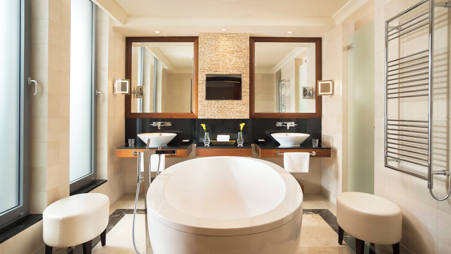 presidential suite, 1 bedroom | bathroom | separate bathtub and shower, deep-soaking bathtub, rainfall showerhead