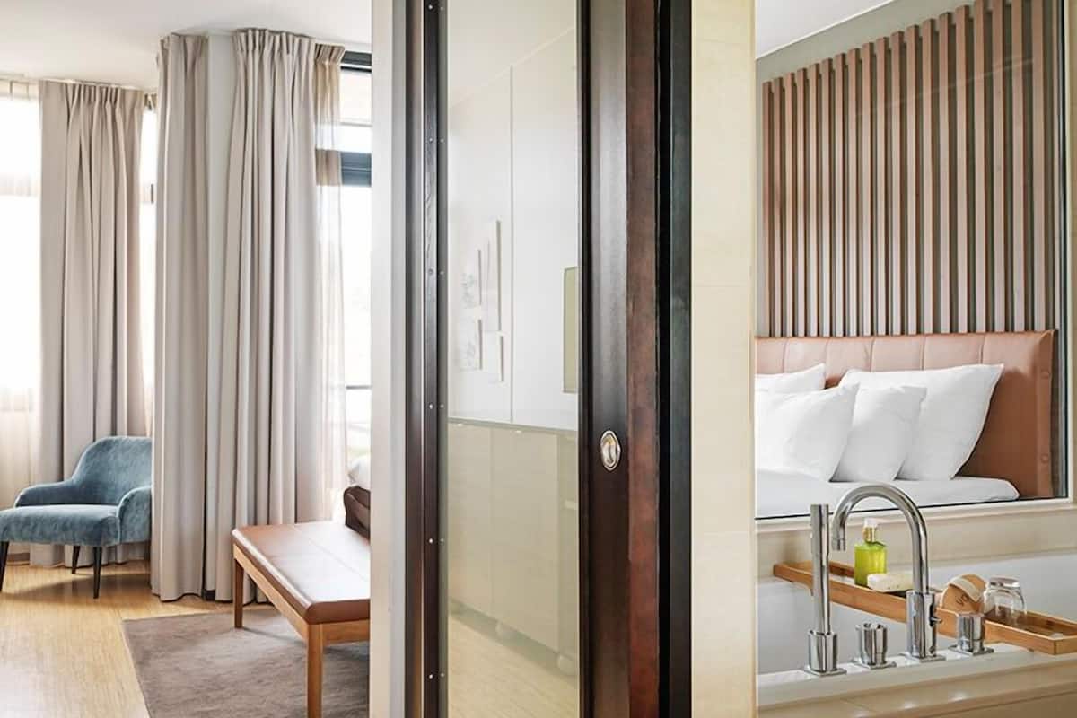 Egyptian cotton sheets, premium bedding, pillowtop beds, rollaway beds