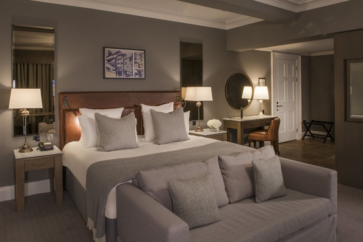 1 bedroom, minibar, in-room safe, desk