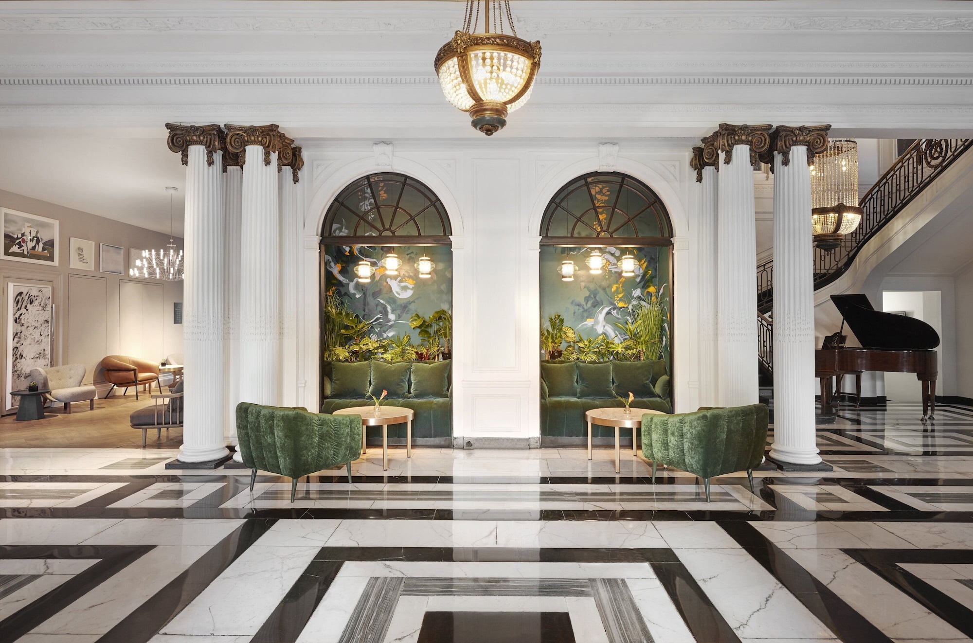 5 Star Hotels