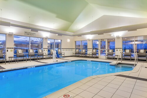 Fairfield Inn & Suites by Marriott Madison East