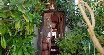 Jambo Guest House