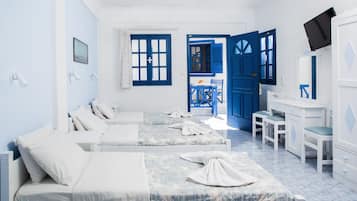 Studio, Ensuite, Pool View (TRIPLE BY THE POOL) | Premium bedding, in-room safe, free WiFi, bed sheets