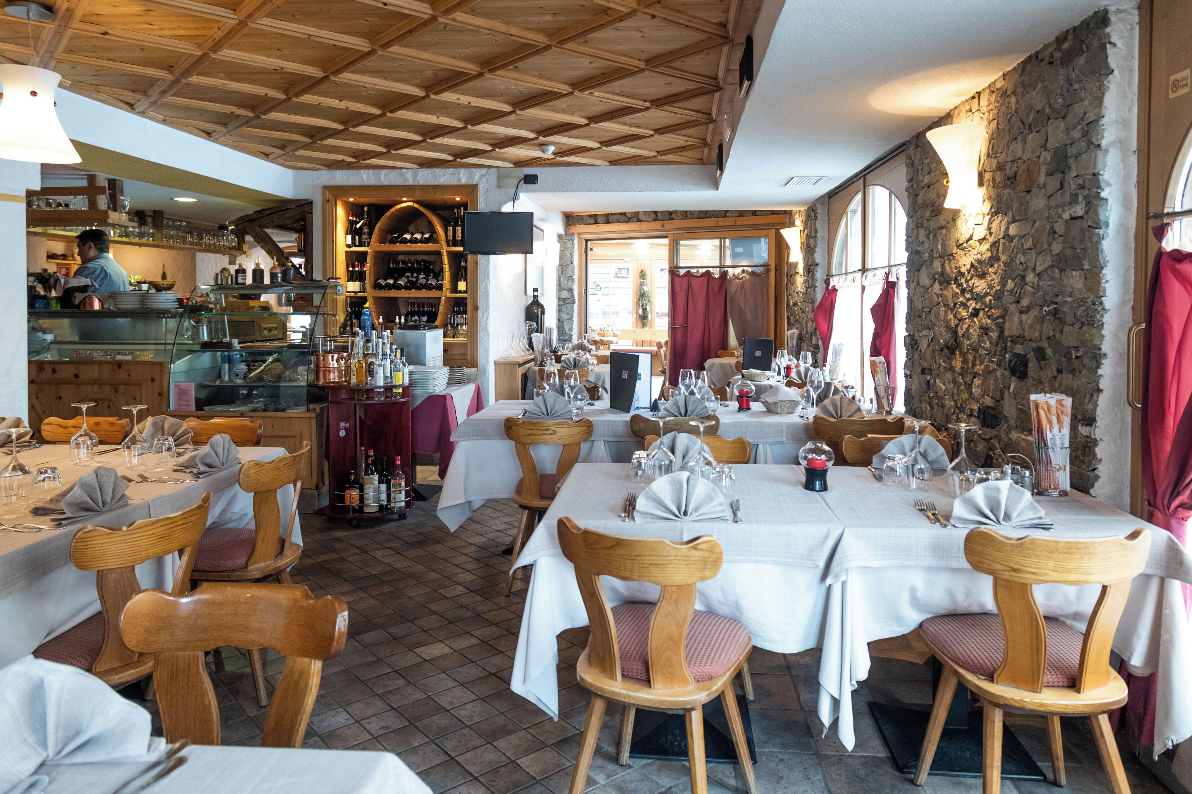 regional cuisine, al fresco dining