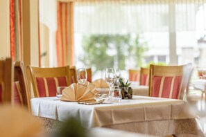 Restaurant - Hotel Schönegg (Seefeld in Tirol)