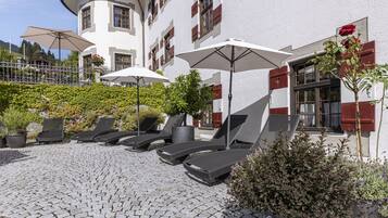 Traditional Apartment, 3 Bedrooms | Terrace/patio