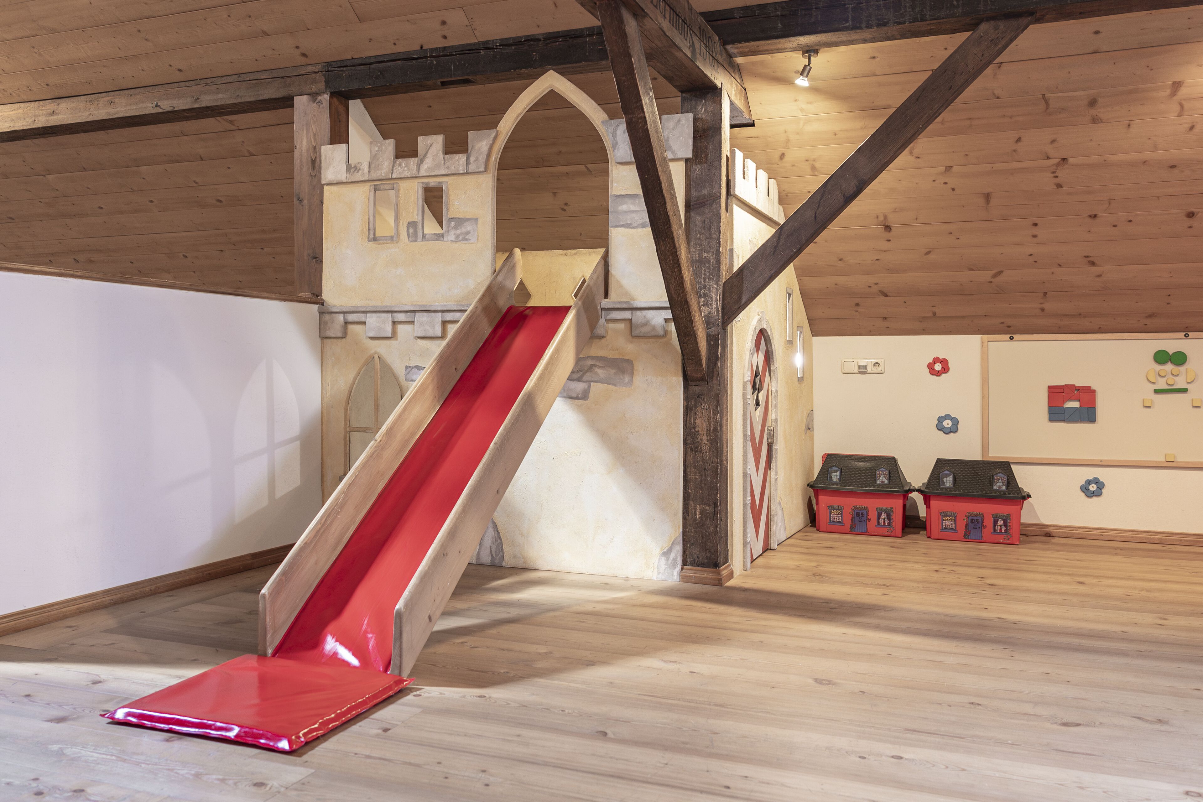 children’s play area – indoor