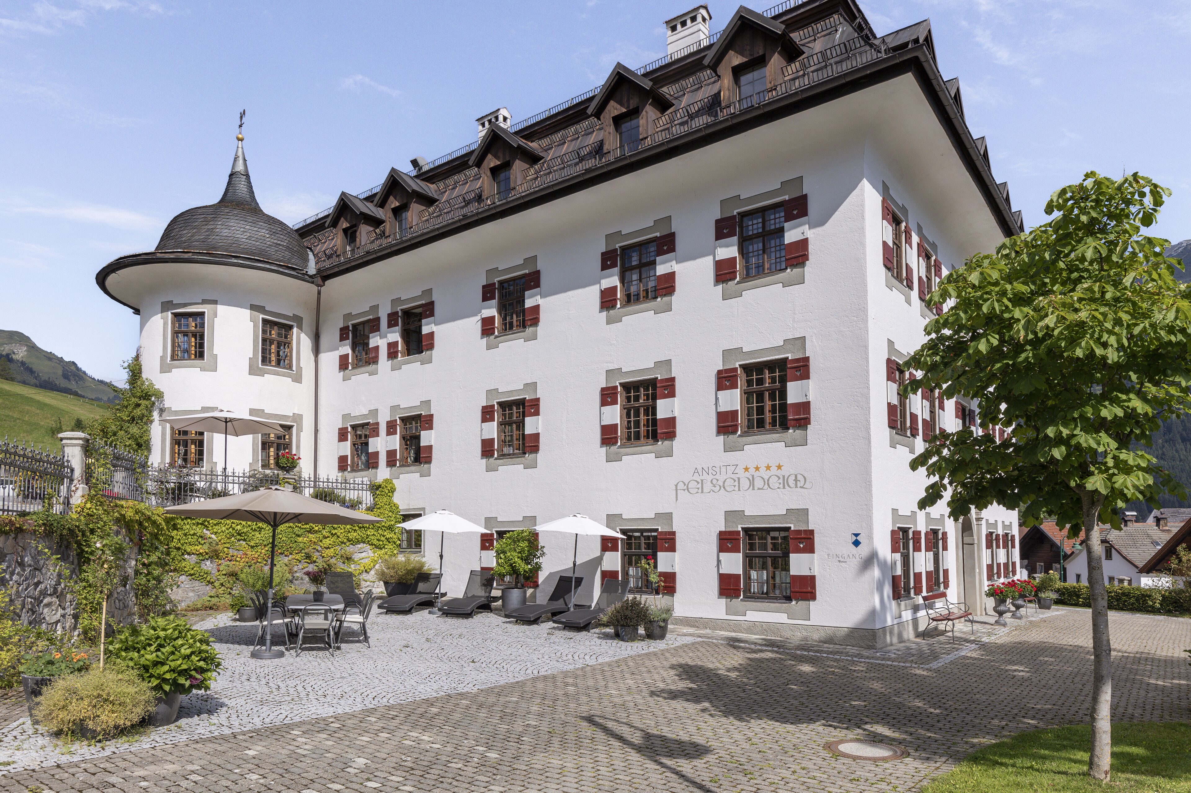 Apartemen Tradisional, 3 kamar tidur | Teras/patio