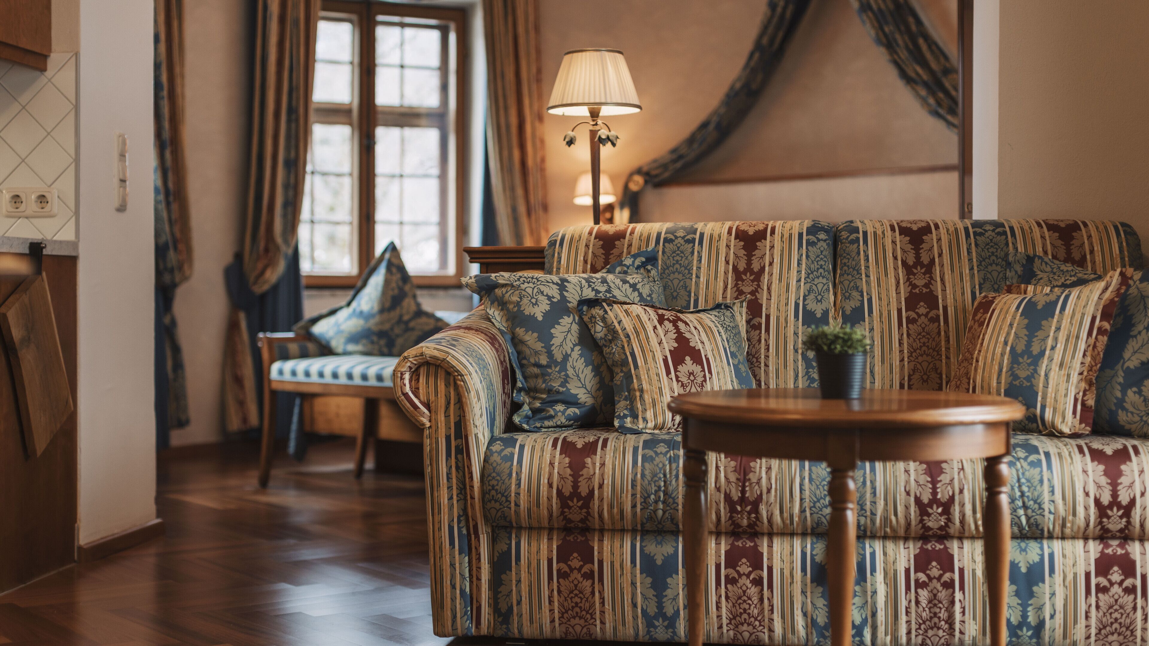 romantic suite | living area | flat-screen tv, dvd player, ping pong