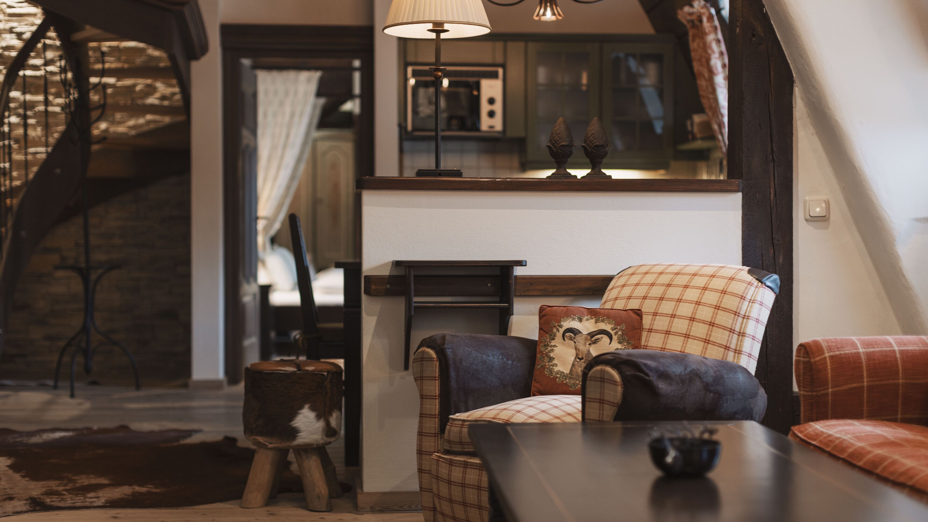 exclusive apartment, 3 bedrooms | living area | flat-screen tv, dvd player, ping pong