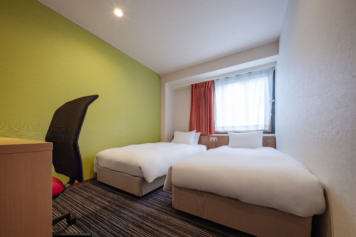 Phòng 2 giường đơn Superior, không hút thuốc | Trang trí khác biệt, trang bị nội thất với thiết kế riêng biệt, bàn