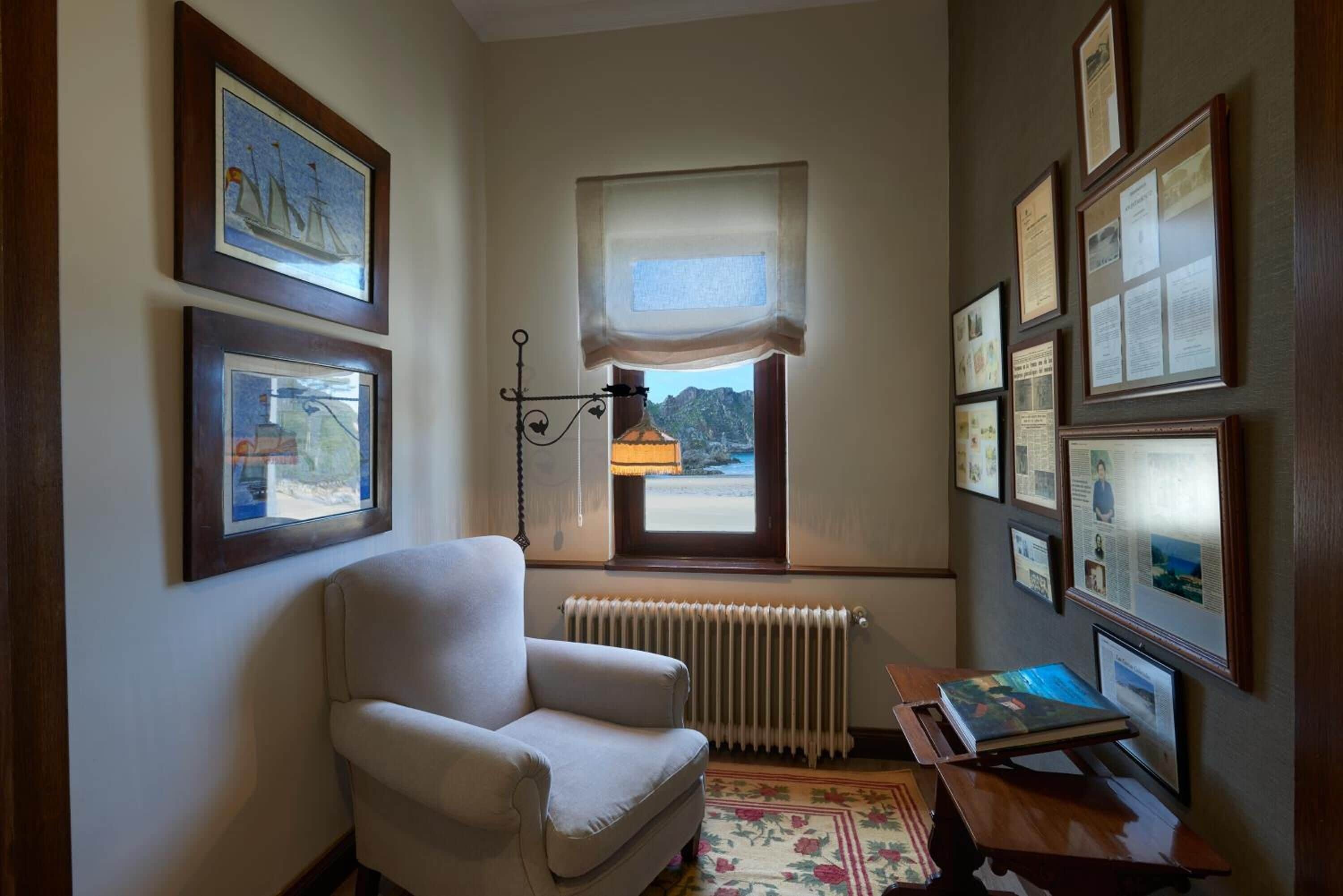 24-inch flat-screen tv with cable channels, tv