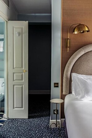 Room (Sous les Toits 3)
