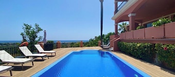 The Marbella Heights Boutique Hotel