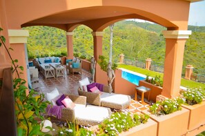 Villa panorámica | Terraza o patio