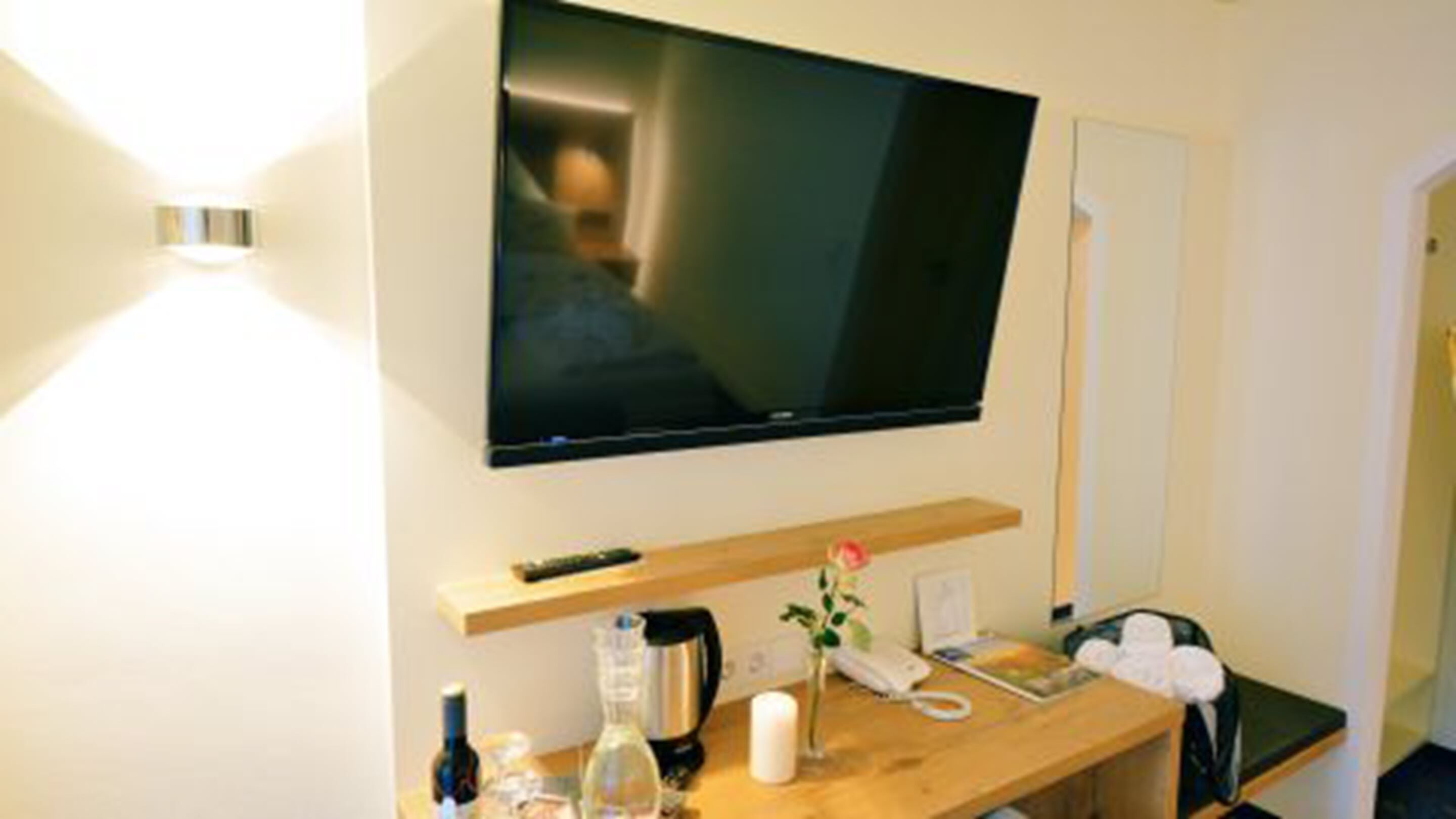 single room, balcony (waldseite) | room amenity