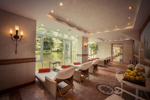 Sauna, steam room, body wraps, body scrubs, facials