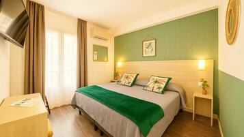 Standard-Doppel- oder -Zweibettzimmer