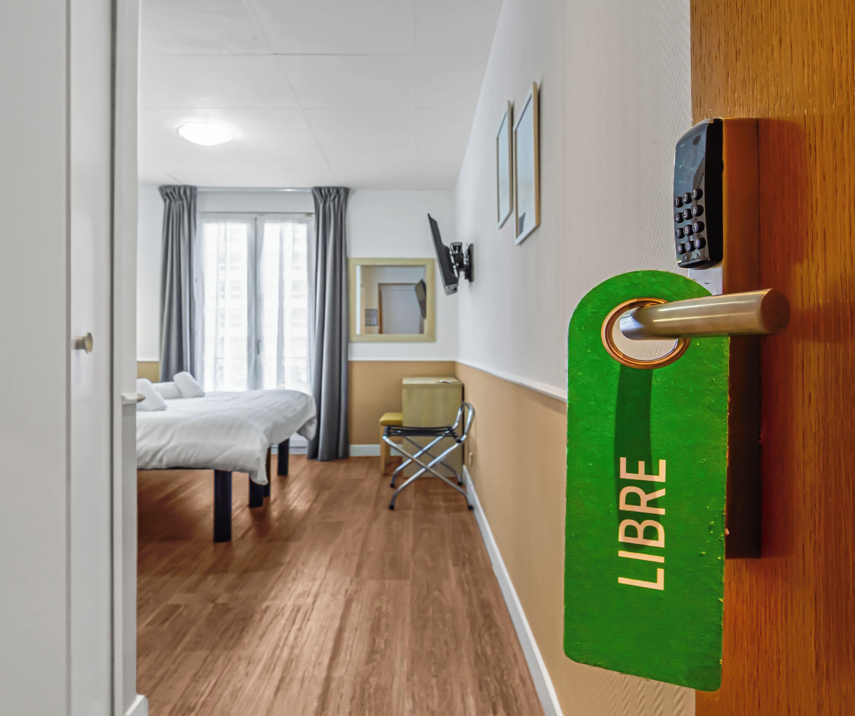 Photo - Hotel Parisien