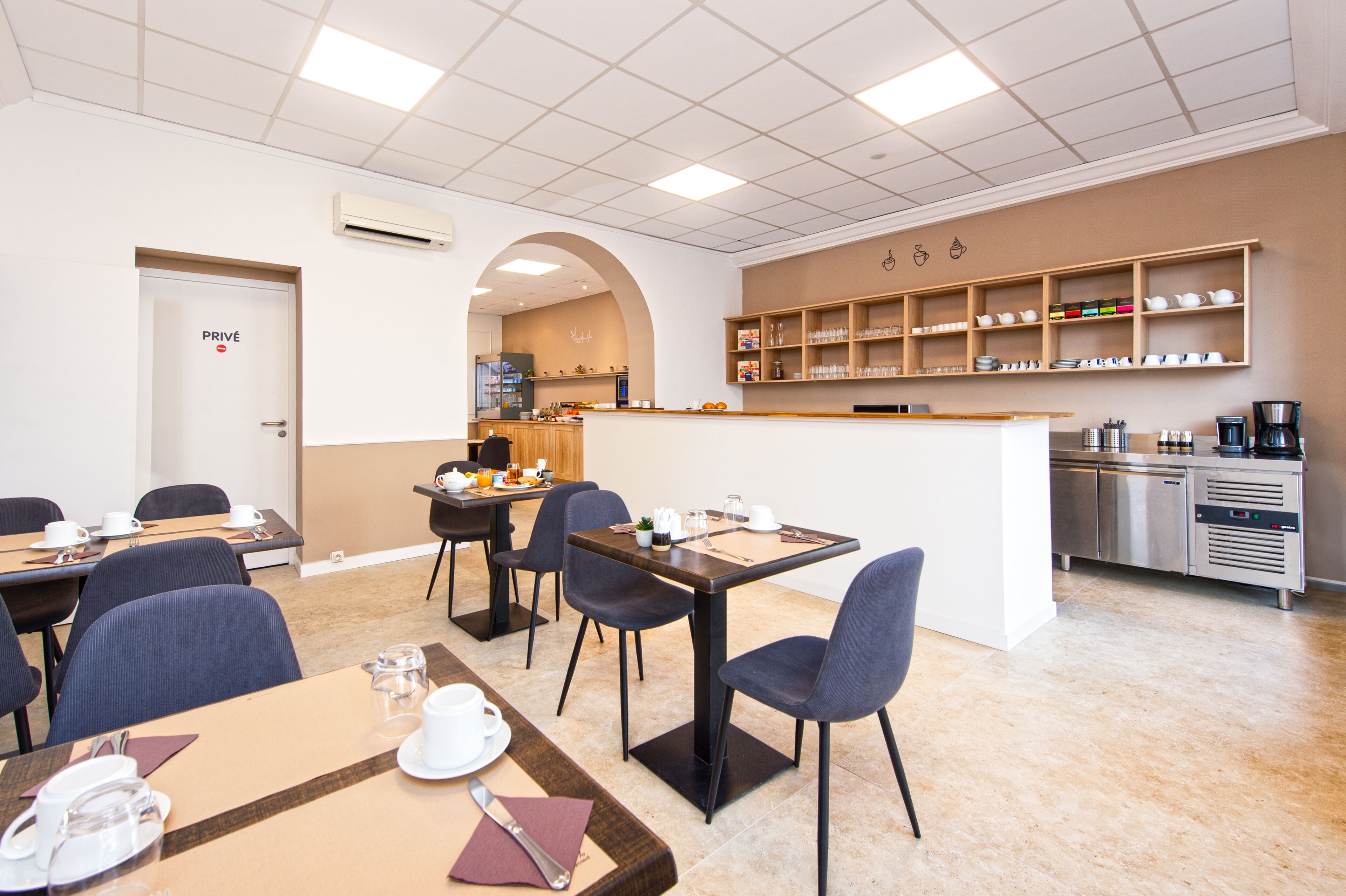 Photo - Hotel Parisien