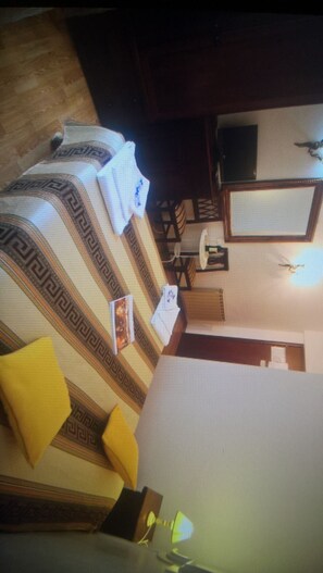 ملاءات إيطالية من طراز فريتي وأغطية فراش متميزة وأسرّة سليكت كومفورت