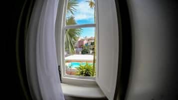 Habitación superior con 1 cama doble o 2 individuales | Vistas desde la habitación