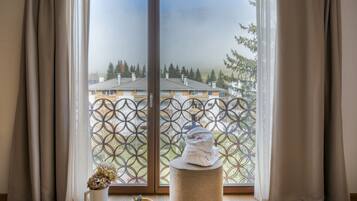 Couette en duvet d'oie, minibar, coffres-forts dans les chambres