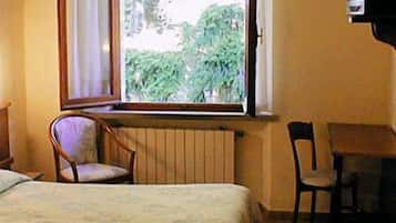 In-room safe, free WiFi