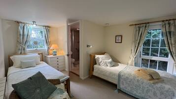 Twin Room, Accessible, Ensuite (Pine Trees)