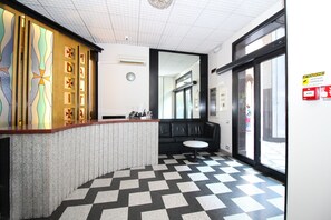 Reception - Hotel Croce di Malta (Novara)