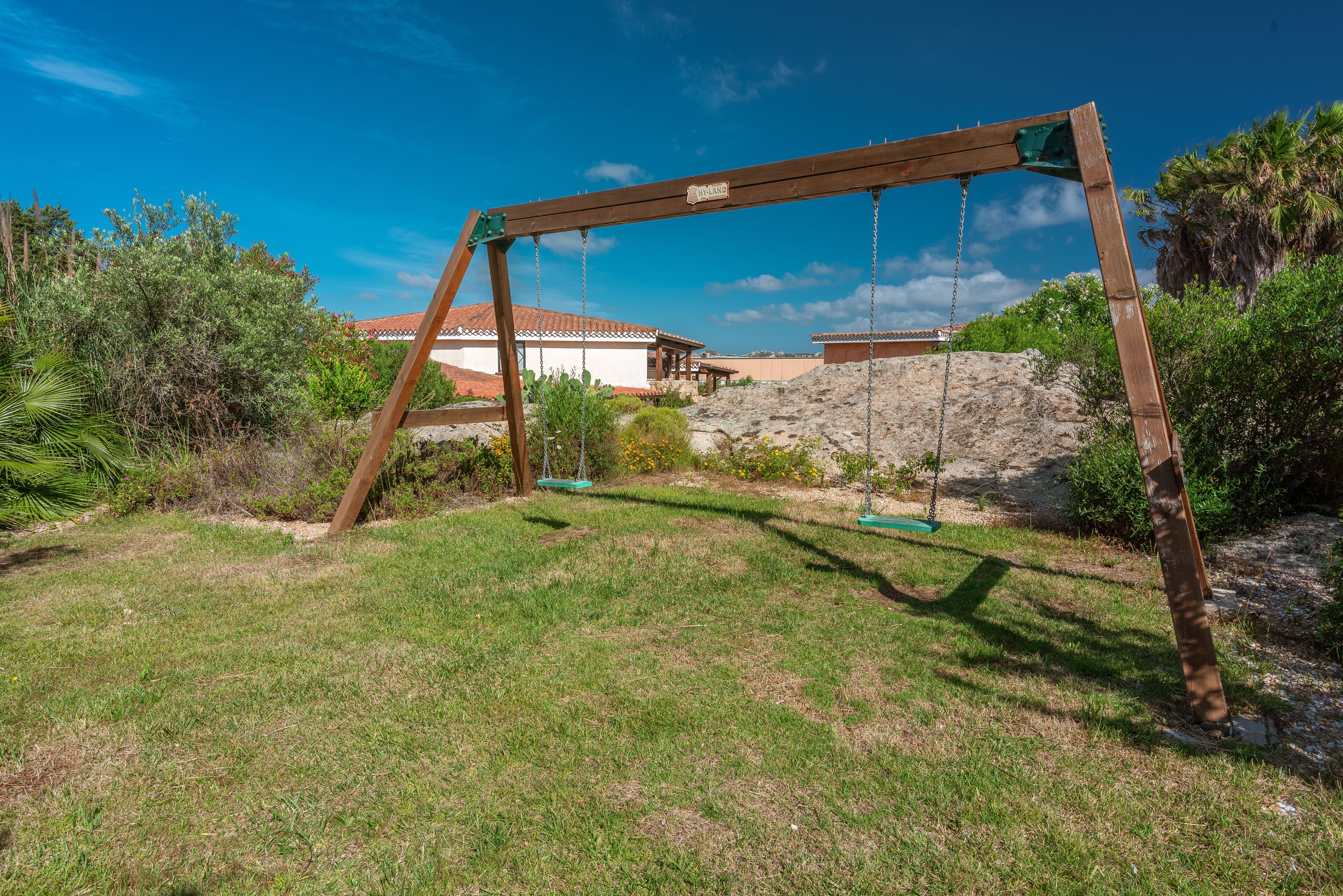 儿童活动区 - 室外