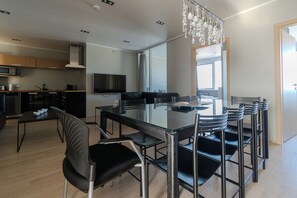 아파트, 침실 4개 | 다이닝룸