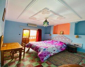 Premium bedding, in-room safe, desk, blackout curtains