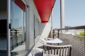 One Bedroom Apartment | Terrace/patio - Punthill Essendon (Essendon)