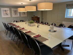 Twin Room, Ensuite | Dining