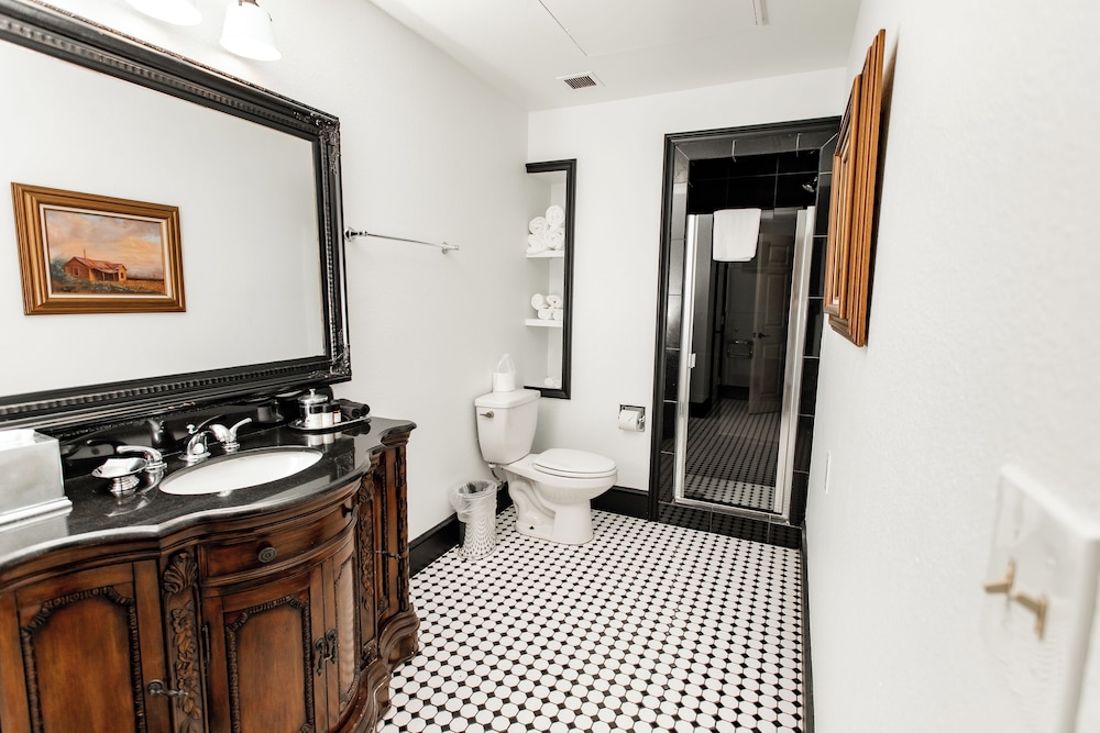 The Grand Hotel by null