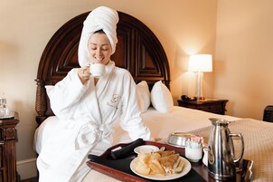 Standard Queen Window, View | Frette Italian sheets, pillowtop beds, in-room safe