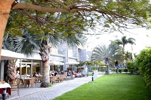 Terassi/patio