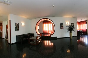 Lounge - Hotel Savoy (Timisoara)