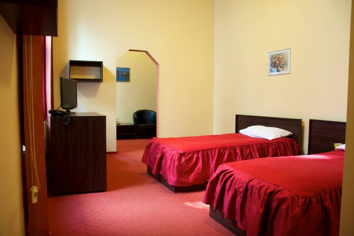 Double Room | Minibar, in-room safe, desk, cribs (surcharge)