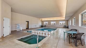 ์ค๋ด ์์์ฅ