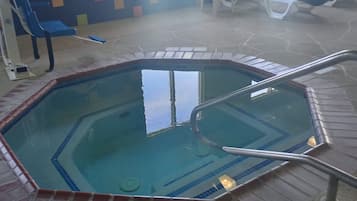 Indoor spa tub