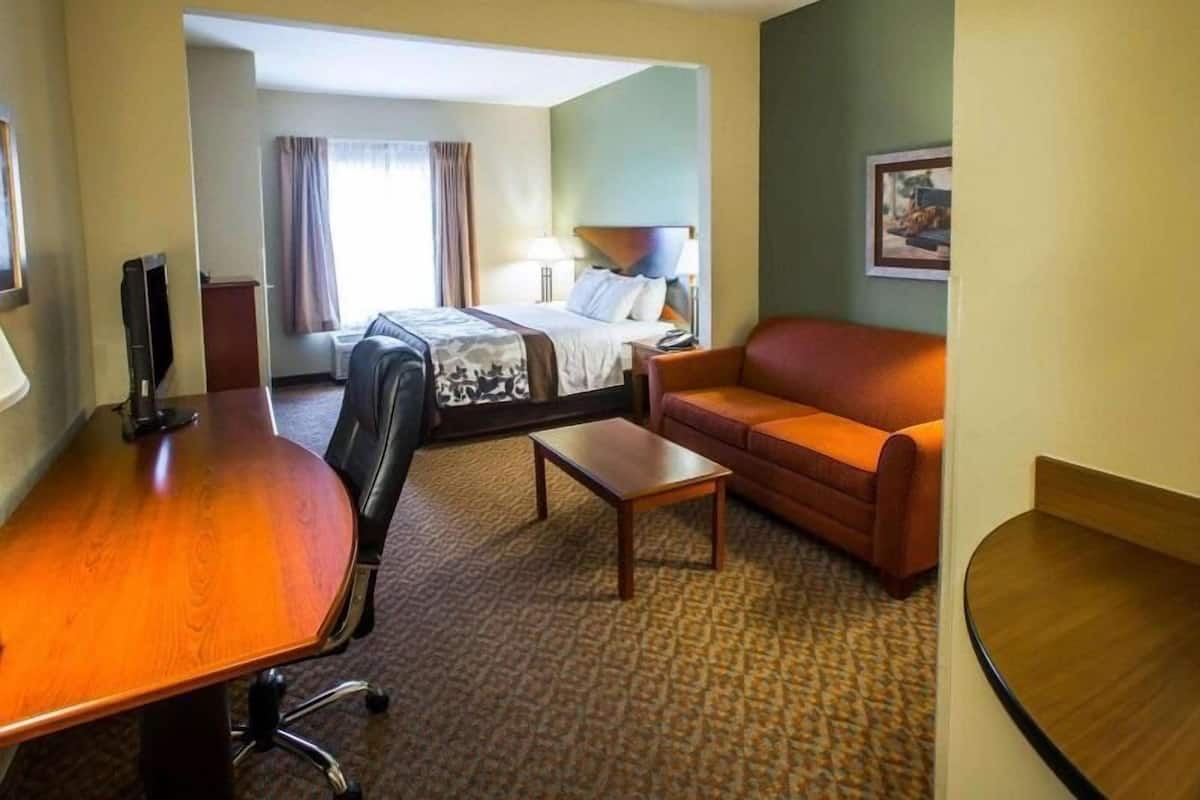 Desk, iron/ironing board, cribs (free), WiFi (free)