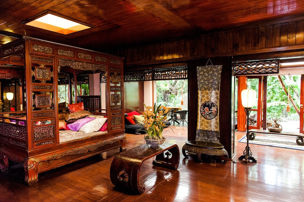 Illyria House by null