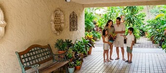 Hotel La Villa de Zaragoza