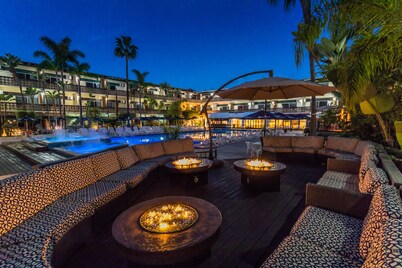 San Nicolas Hotel and Casino